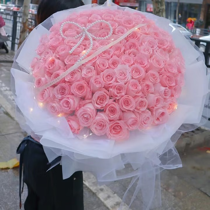 爱的旋律-99支粉玫瑰